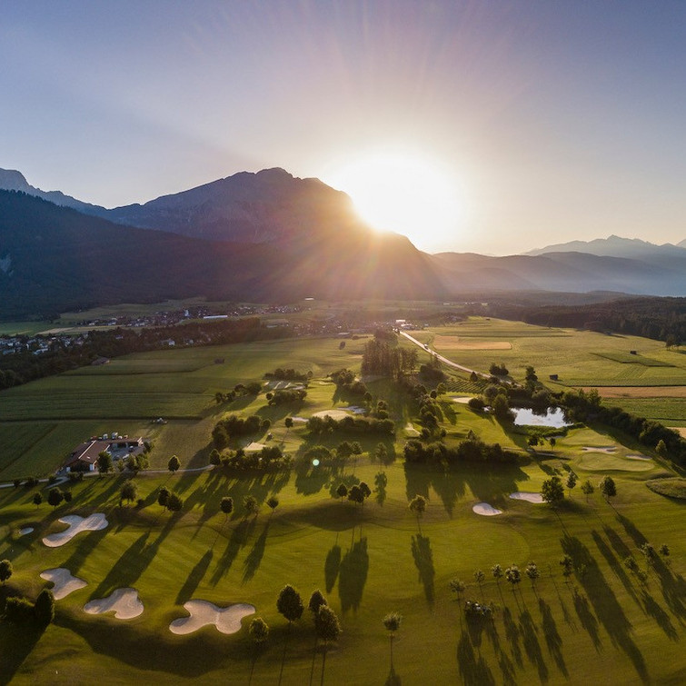 Golfplatz in Mieming - 18 + 9 Loch 