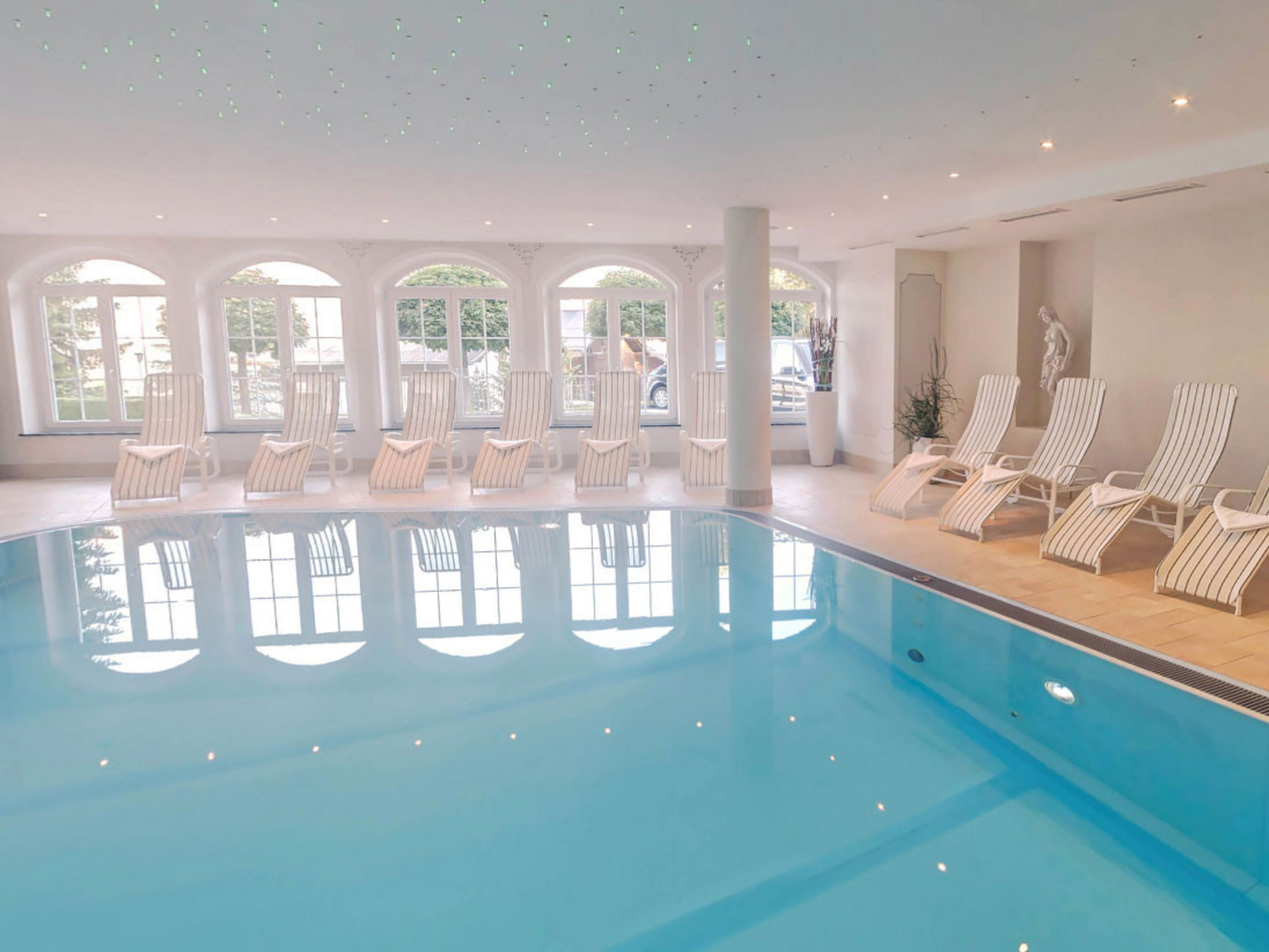 Hallenbad im Hotel Schlössl im Ötztal